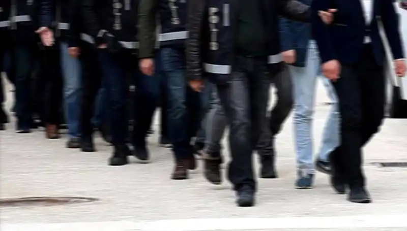 Üzerine Gelinen "Balkız" Tuzağı: Kadın Profiliyle Yapılan Gasp Olayları