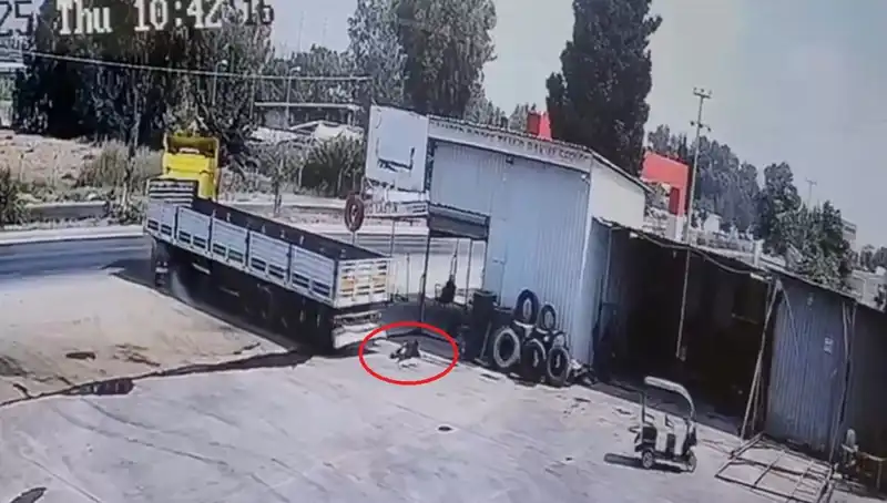 16 Yaşındaki Çocuk İşçinin Trajik Ölümü: TIR Altında Kaldı!