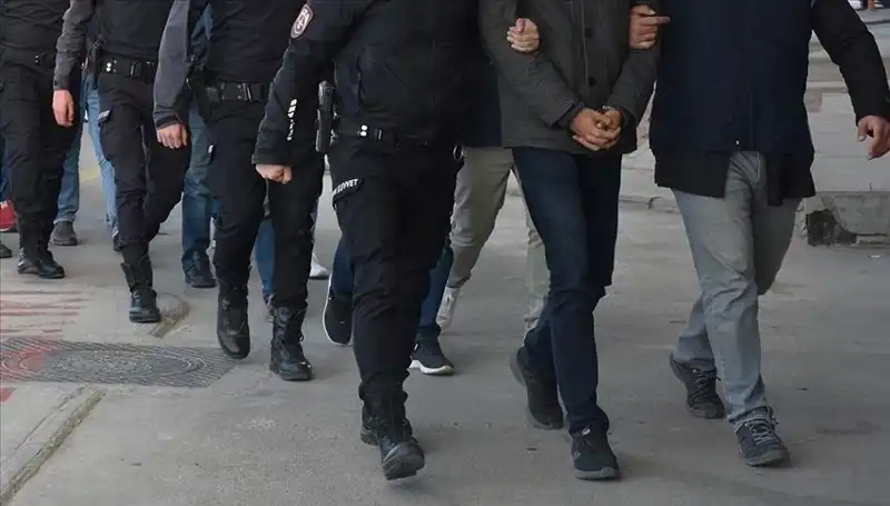 Türkiye'de DAEŞ'e Yönelik Dev Eşzamanlı Operasyon: 27 Gözaltı Kararı