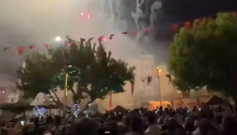 Havai Fişek Gösterisi Sonrası Hastanelik Olaylar: Detaylar İşte Burada