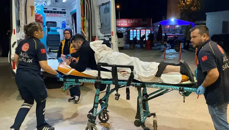 Çiftçi Kavga Etti, Uyardığı Kişi Tarafından Bacağından Bıçaklandı!