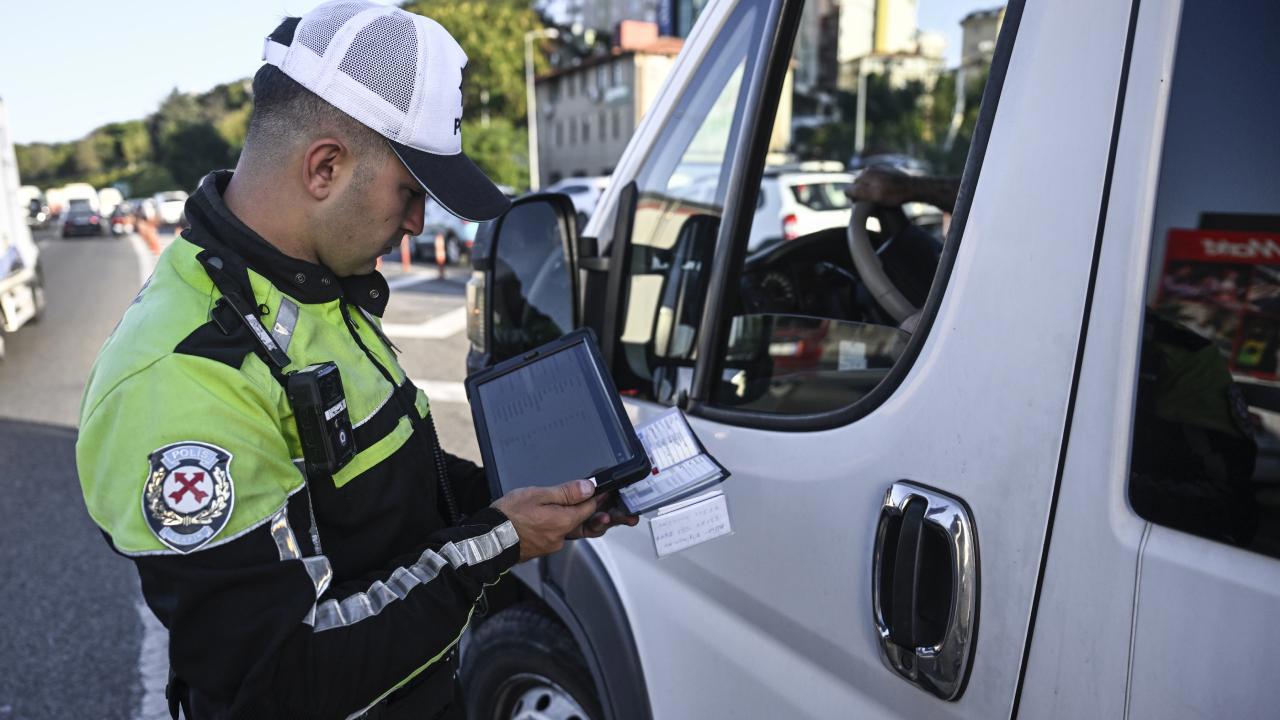 Okul Servislerinde Sıkı Denetim Uygulaması Devam Ediyor