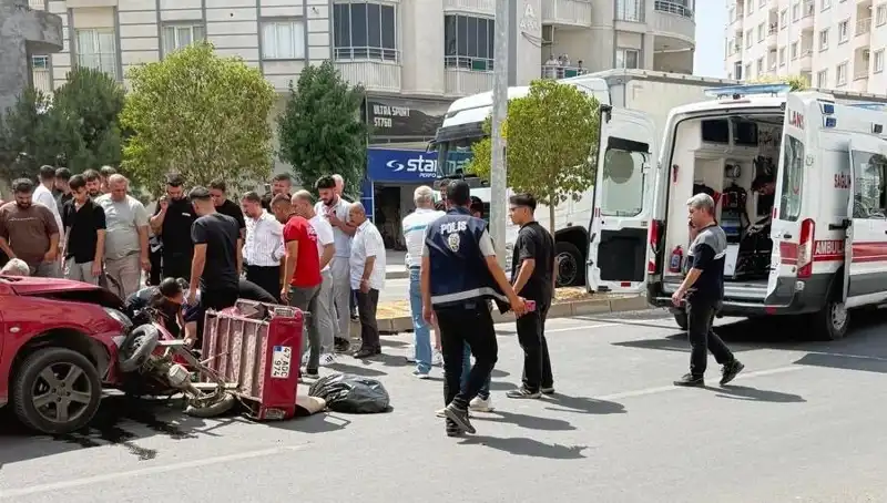 Mardin'de Trafik Kazası: İki Kişi Yaralandı, Olayın Ayrıntıları Ortaya Çıktı