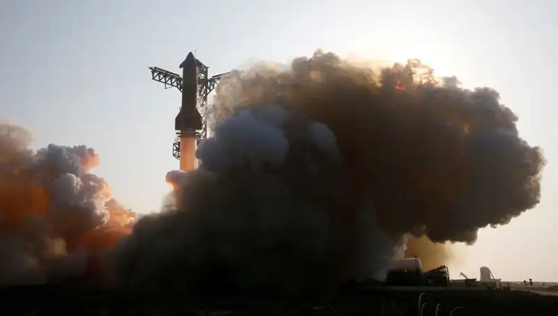 Starship Roketi 9. Testinde 30 Dakika Sonra Kontrolden Çıktı: Uzay Mücadelesinde Neler Oluyor?