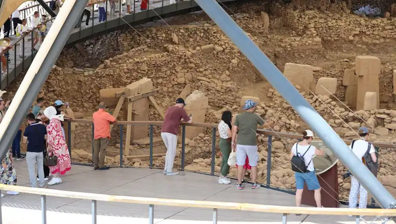 Tarihin Sıfır Noktası Göbeklitepe'de Ziyaretçi Yoğunluğu Artıyor!