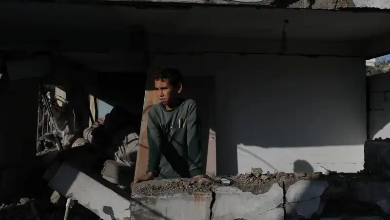 Gazze'de Savaşın Gölgesinde: Can Kayıpları 52 Bini Aştı