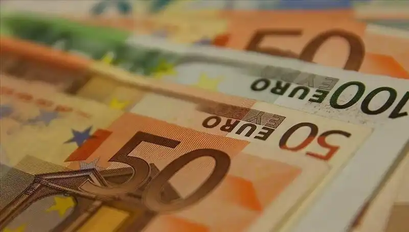 Euro’nun Yükselişi Sona mı Erdi? Zirveden Düşüşün Sebepleri Neler?