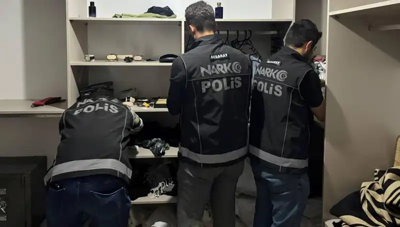 Uyuşturucu Operasyonunda F Serisi Dolar Ele Geçirildi: Şaşırtan Detaylar Ortaya Çıktı