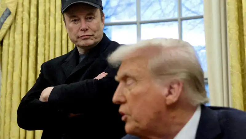 Elon Musk, Trump Kabinesinden Ayrılarak Yeni Bir Döneme Mi Girdi?