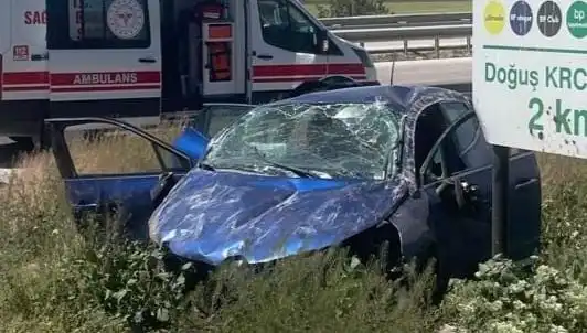 Kontrolden Çıkan Araç Takla Attı: Feci Kaza İki Yaralıyla Sonuçlandı
