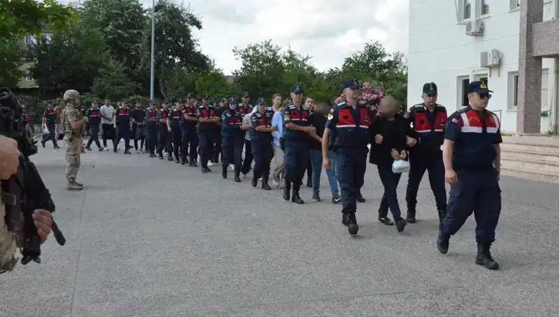 Hacizli Araçları Yenileyip Satmak: Yasal Sınırları Aşan Bir Dolandırıcılık Hikayesi