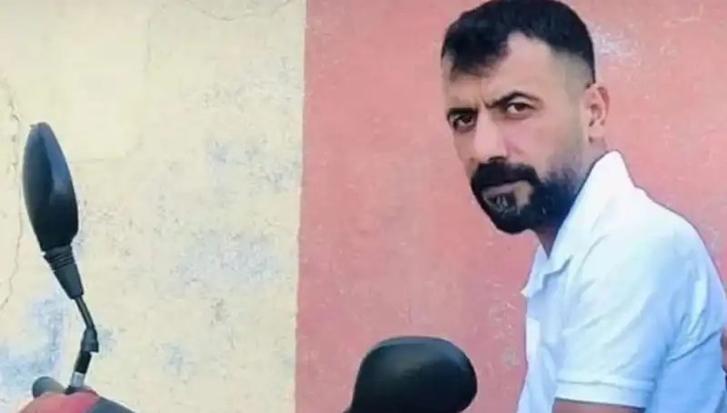 Yılan Isırığı Sonrası Hayatını Kaybeden Genç, Aileyi Yasa Boğdu