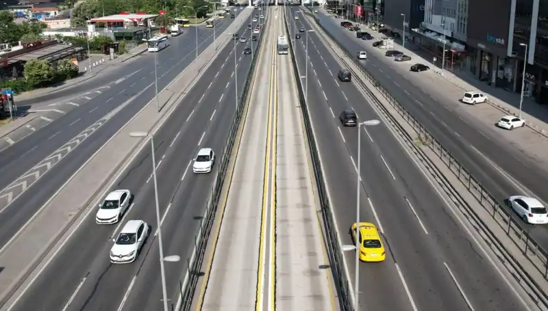 Bayramda İstanbul'da Yollar Neden Bu Kadar Boş Kaldı?